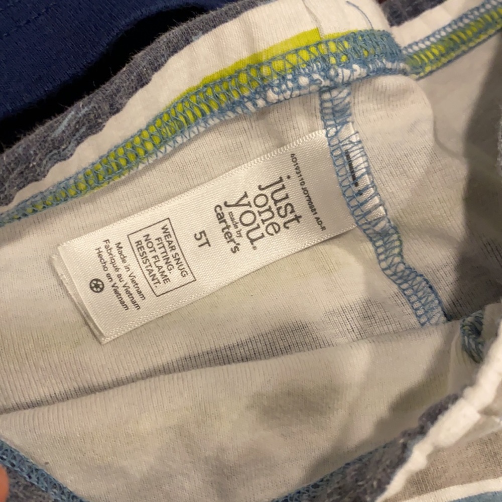 5T, Carter’s pj sets - Picture 5 of 12